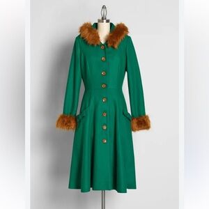 NWT ModCloth x Collectif Hazel Leaves Swing Coat Green Long Fur Trim SZ US 14